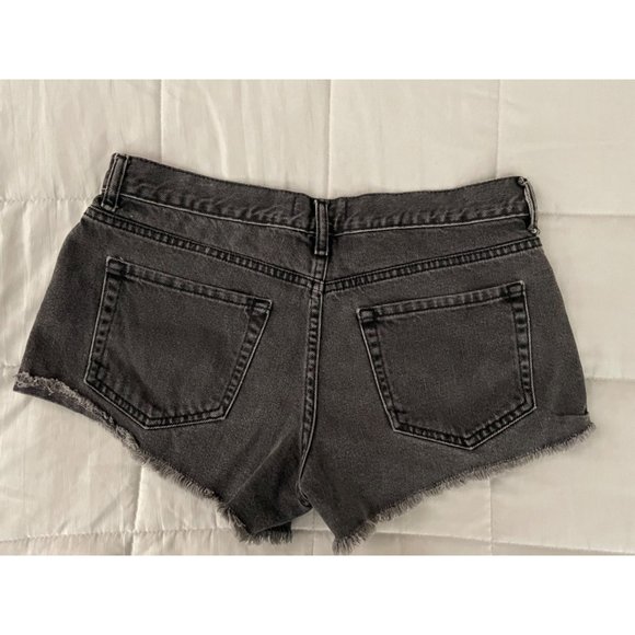 Forever 21 Black Button Fly Jean Shorts Size 27 - Picture 2 of 4